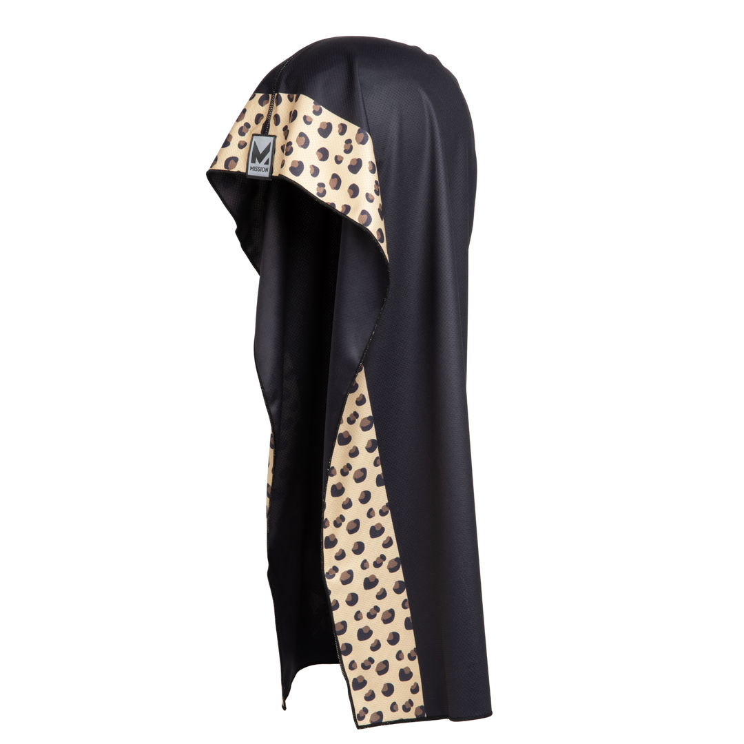 フーディータオル - UPF50で紫外線も防げる、汗をかいてもサラッとドライ、運動後の汗冷えを防ぐ吸汗速乾タオル